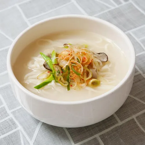 황생가칼국수 음식 · 미쉐린 가이드 제공 이미지